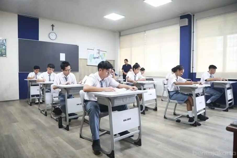 Berdasarkan Keputusan Gubernur DKI Jakarta Nomor 312 Tahun 2025, terdapat 103 sekolah swasta gratis. Bahas informasi resminya di sini!